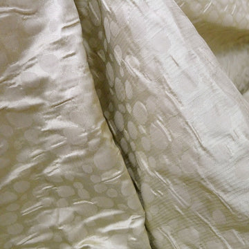 Bowery Spot Jacquard 4